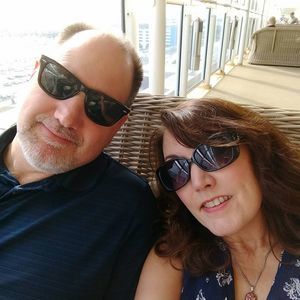 Meet your Posher, Elizabeth dawn